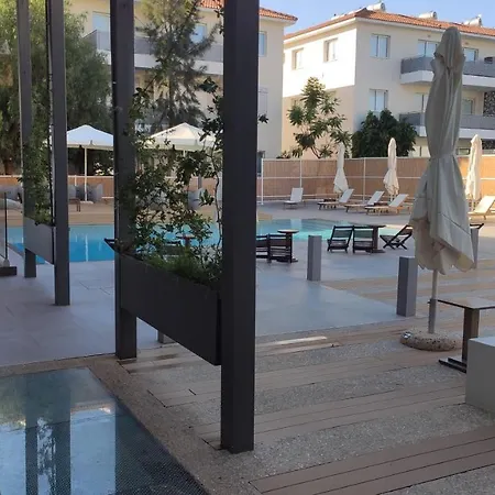 Cosy Apartment In A Luxury Resort Paralimni Exterior photo